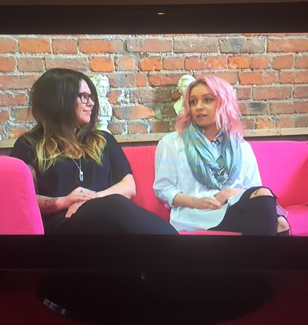 that's manchester tv dont cramp my style