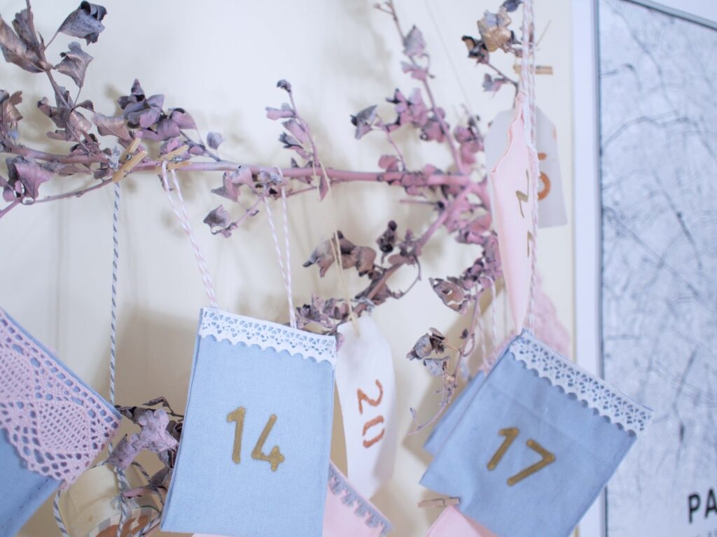 quick and easy DIY advent calendar quick and easy DIY advent calendar