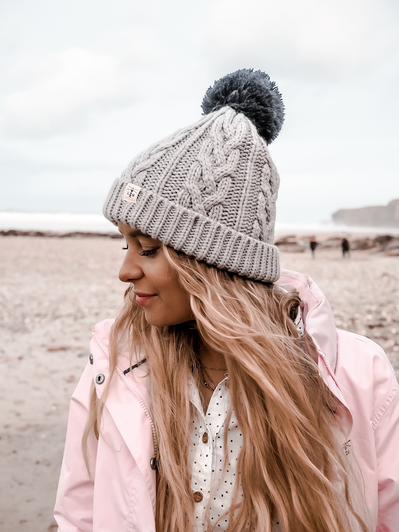 grey hat